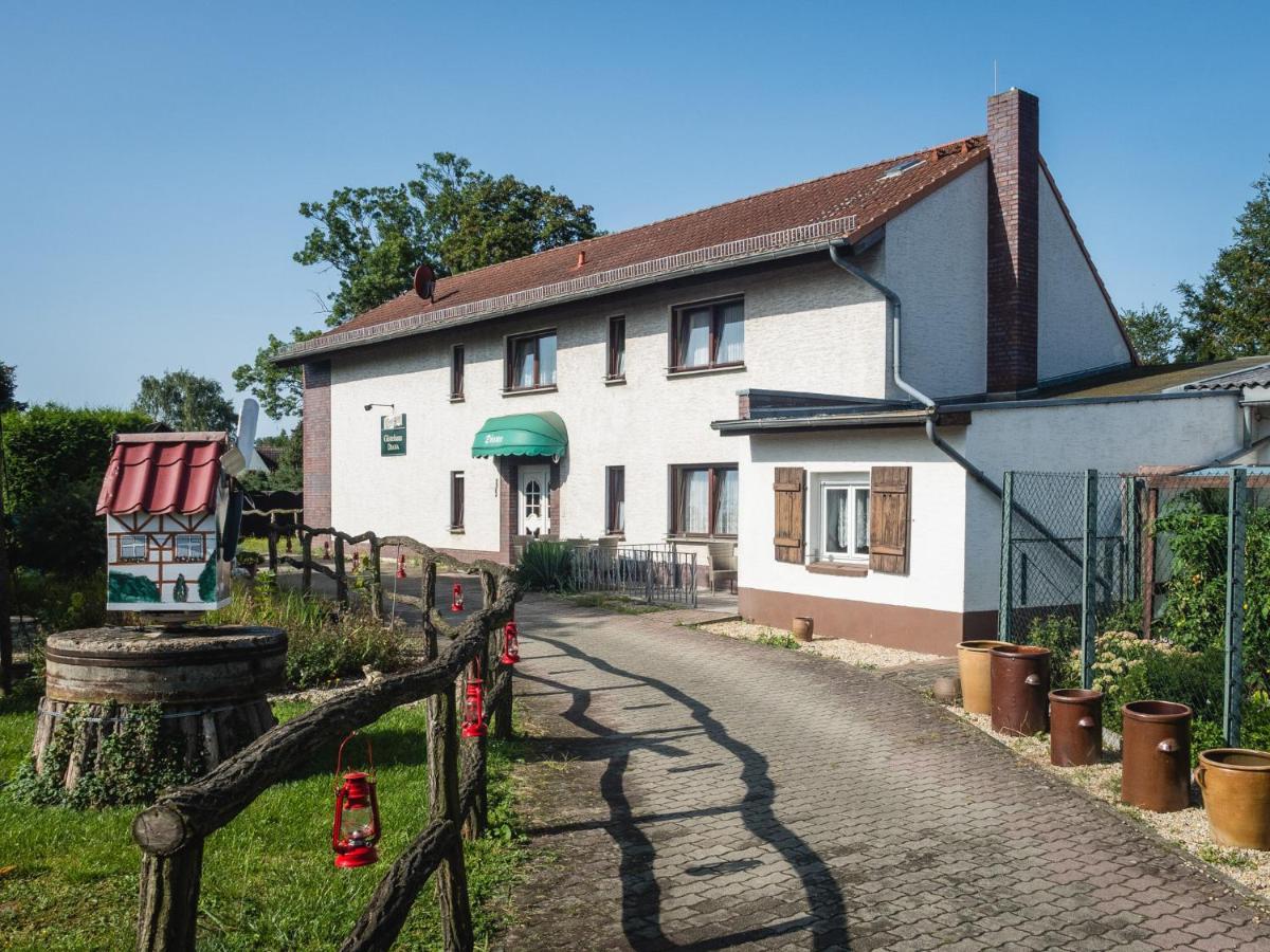Gasthaus Stuckatz Dollenchen Eksteriør billede