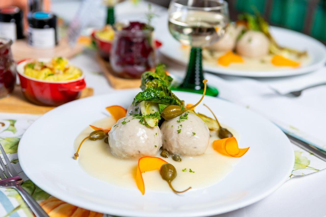 Gasthaus Stuckatz Dollenchen Eksteriør billede