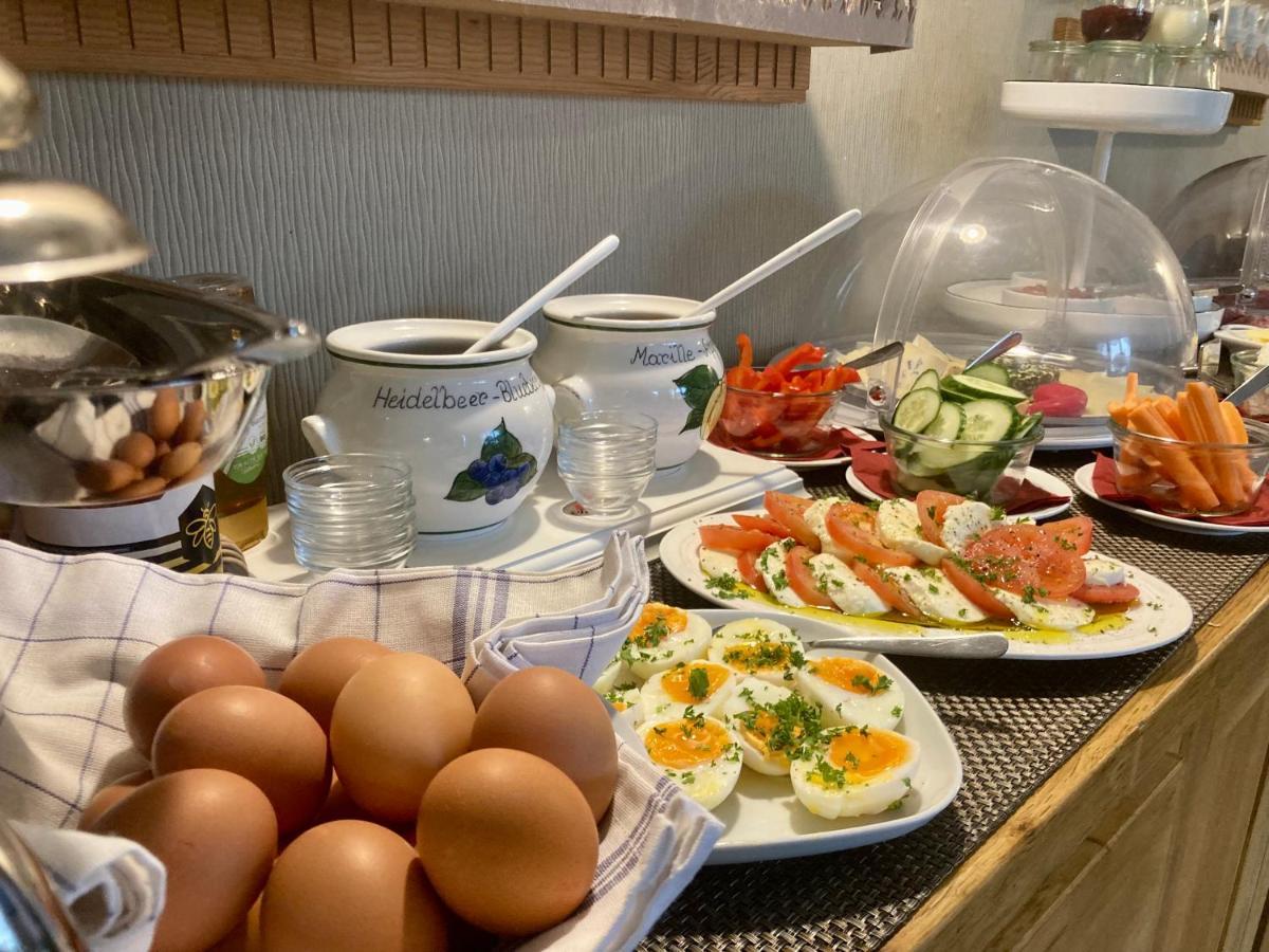 Gasthaus Stuckatz Dollenchen Eksteriør billede